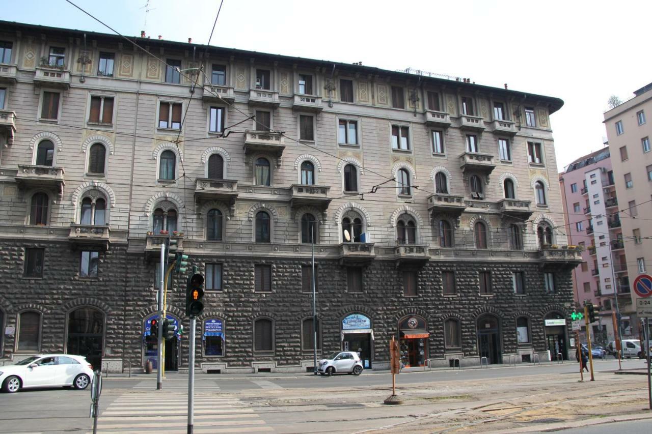 Viale Lunigiana - Penthouse - 6 People Lejlighed Milano Eksteriør billede
